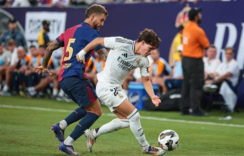 皇家马德里 vs 巴塞罗那足球俱乐部